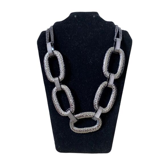 Gunmetal Gray Chunky Link Adjustable Statement Necklace OSFM Costume Jewelry - Picture 2 of 3